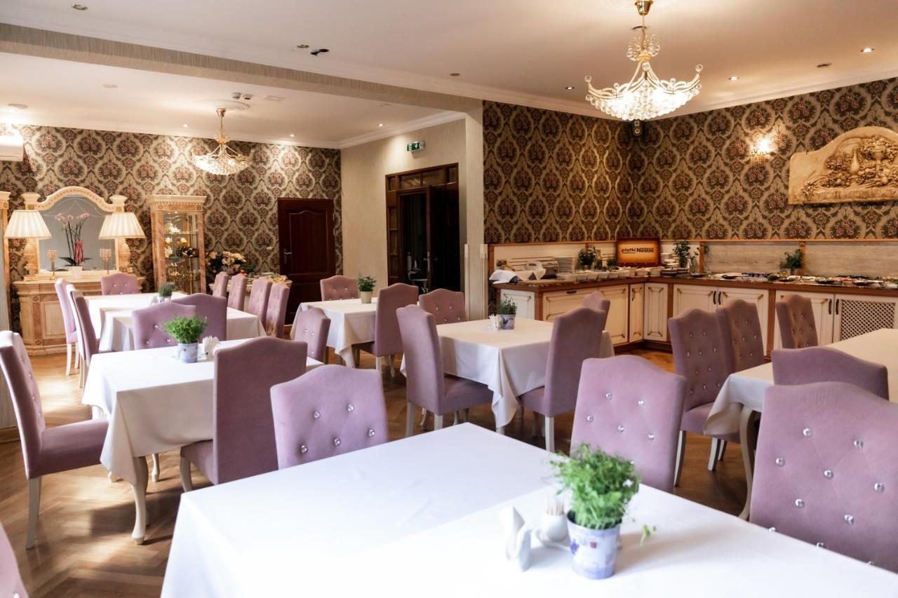 Olawian Hotel Oława Eksteriør billede