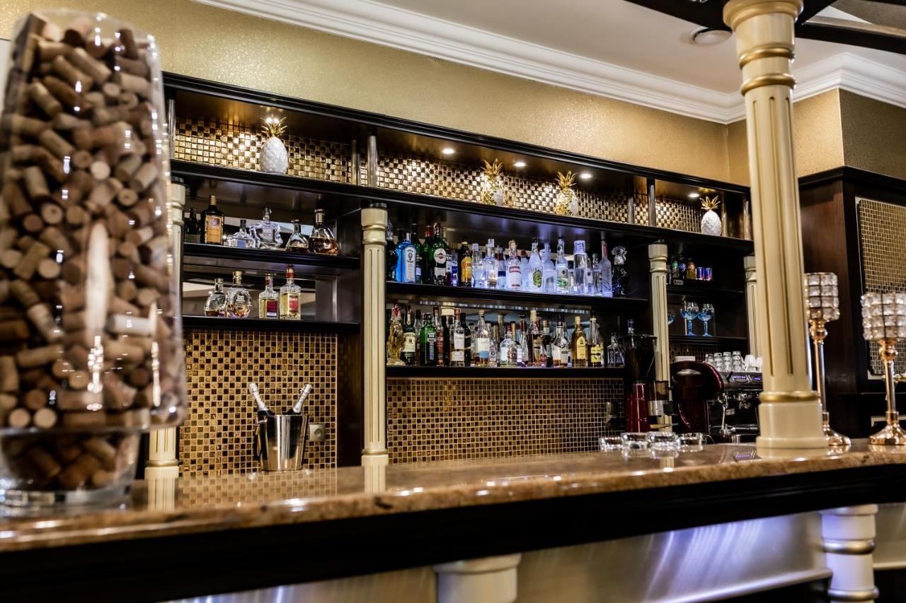 Olawian Hotel Oława Eksteriør billede
