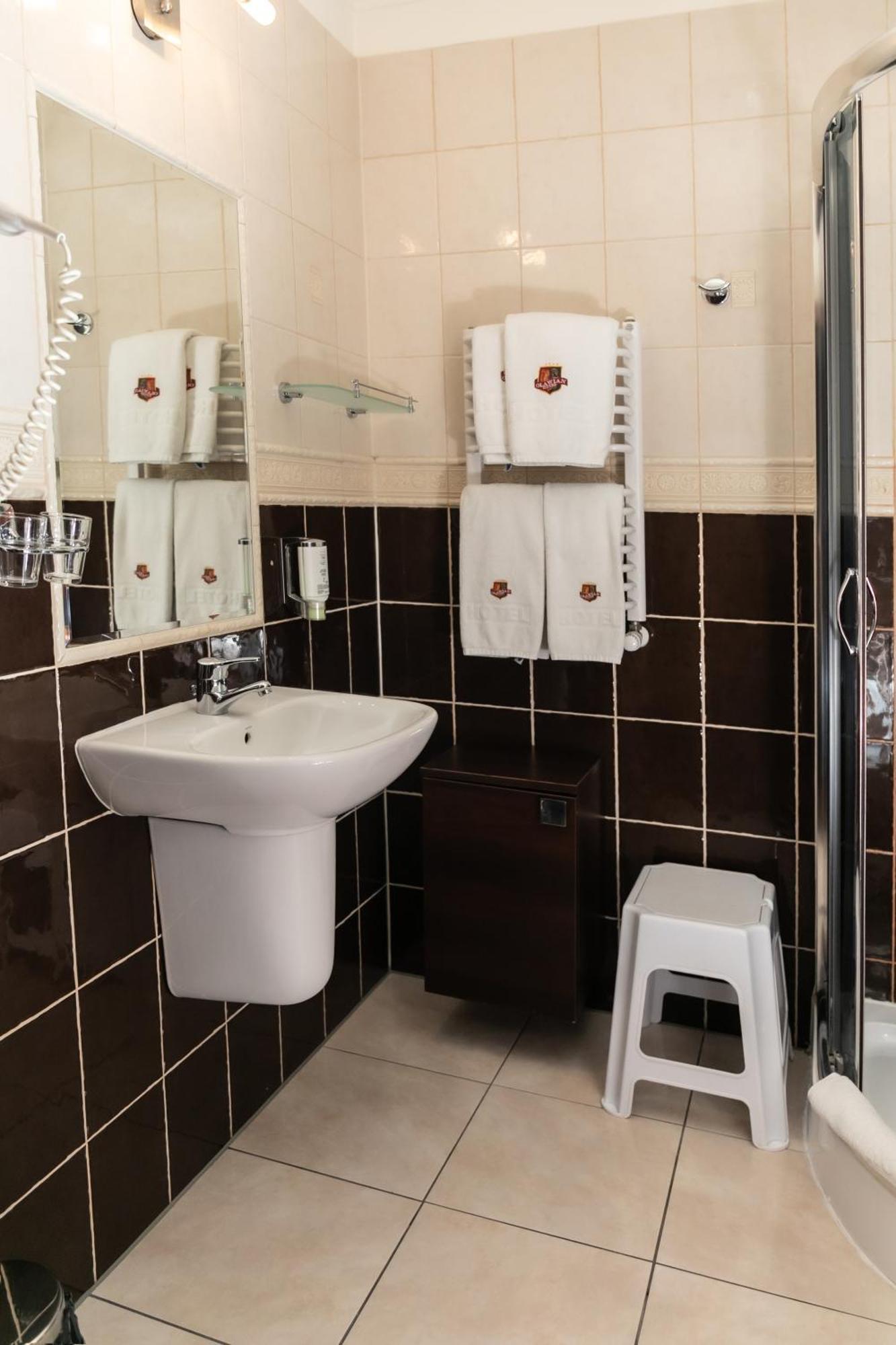 Olawian Hotel Oława Eksteriør billede