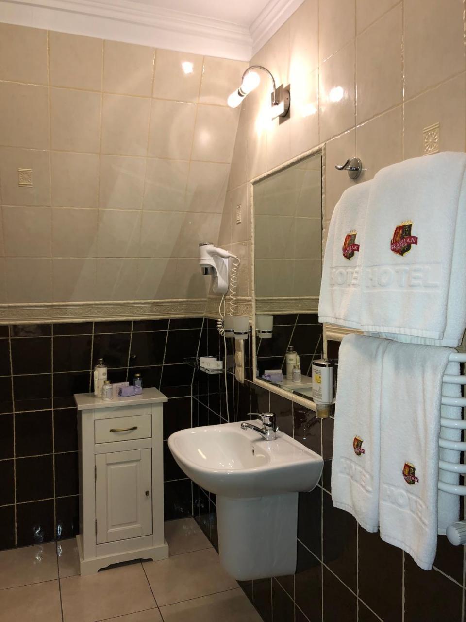 Olawian Hotel Oława Eksteriør billede