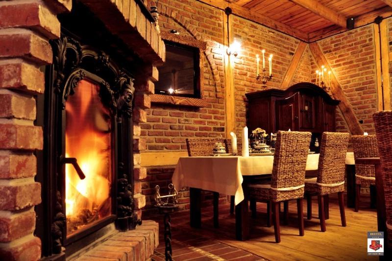 Olawian Hotel Oława Eksteriør billede